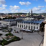 Grand De La Reine - Place Stanislas Hotel