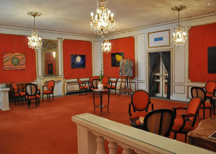 Grand De La Reine - Place Stanislas Hotel Nancy