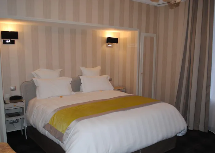 Grand De La Reine - Place Stanislas Nancy