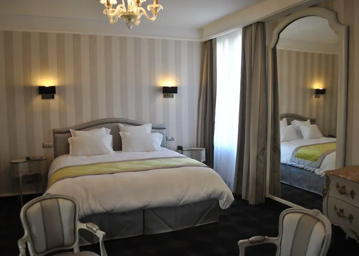 Otel Grand De La Reine - Place Stanislas Nancy