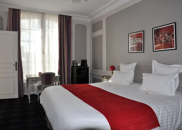 Grand De La Reine - Place Stanislas