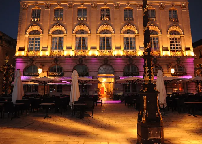 Grand De La Reine - Place Stanislas Нанси
