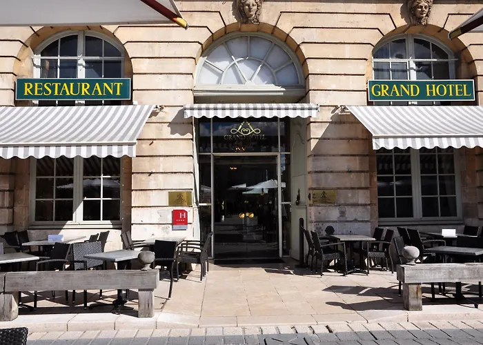 Grand De La Reine - Place Stanislas