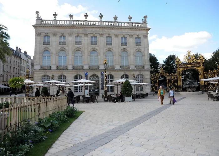 Grand De La Reine - Place Stanislas 4* Нанси