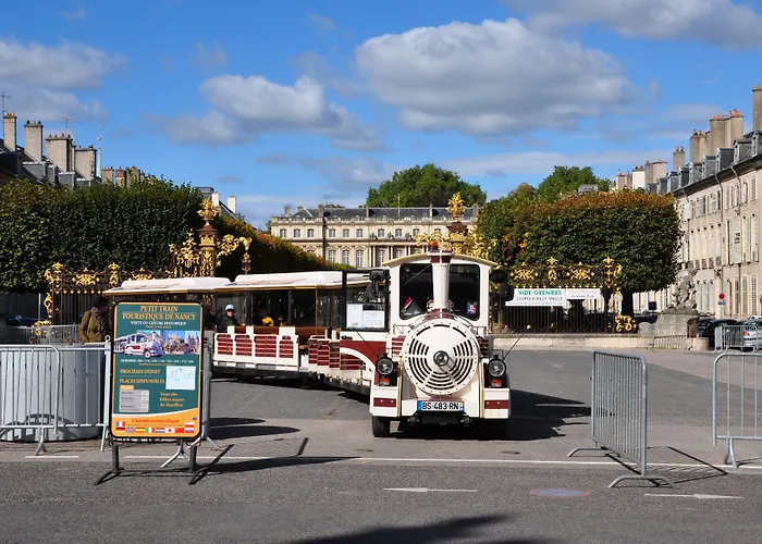 Отель Grand De La Reine - Place Stanislas