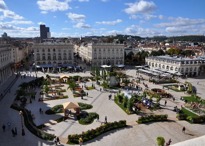 Grand De La Reine - Place Stanislas Otel 4*